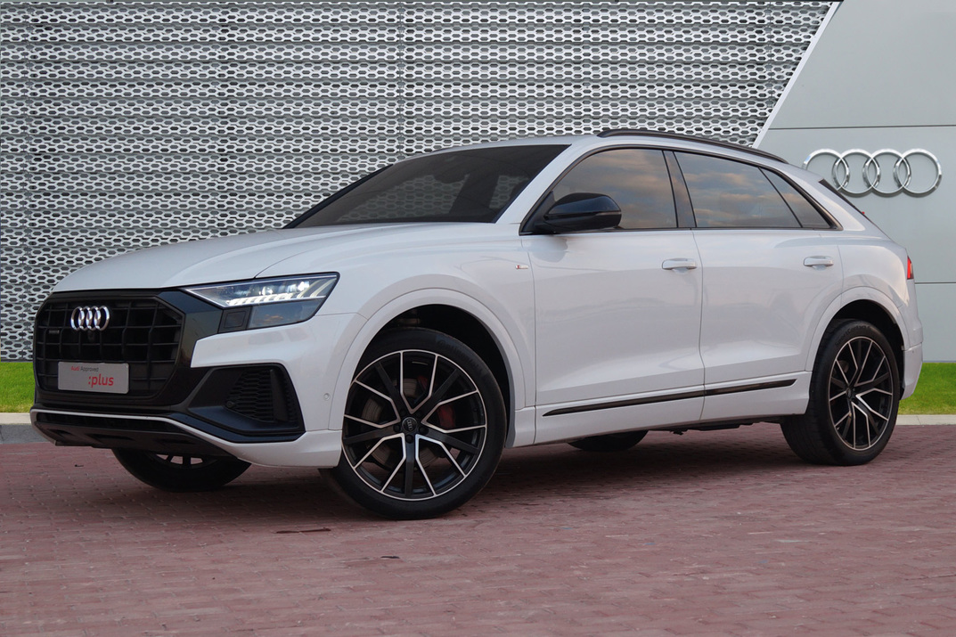 Audi Q8 3.0 TFSI quattro tiptronic (340 hp) - 2019
