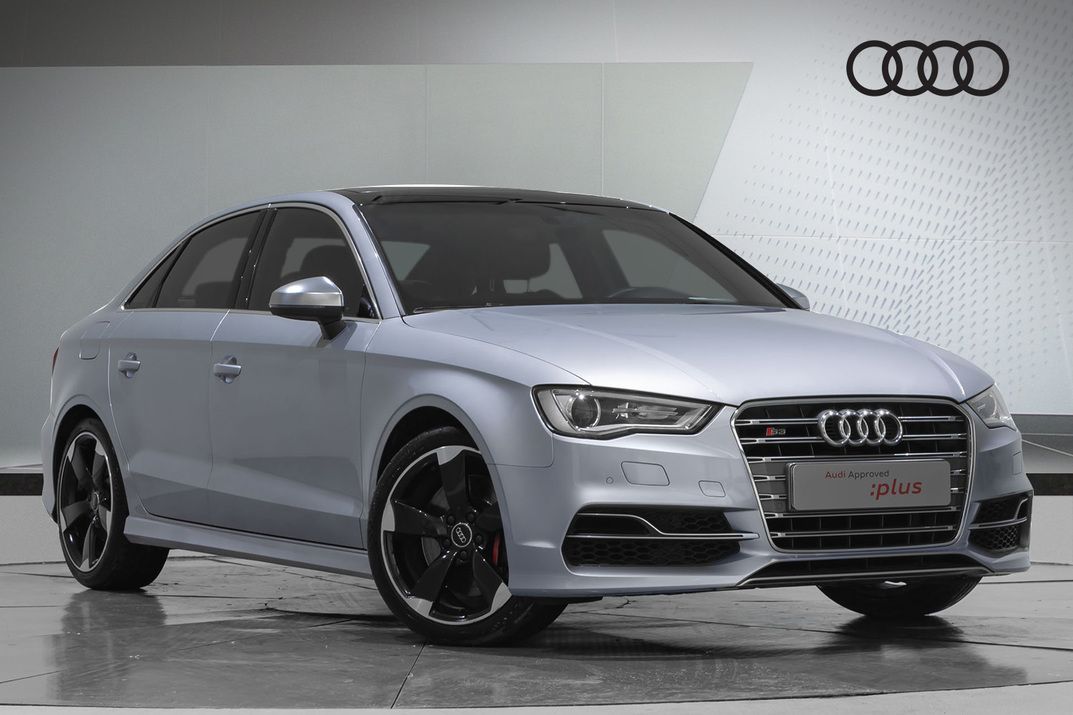 Audi S3 SEDAN 285HP - 2016
