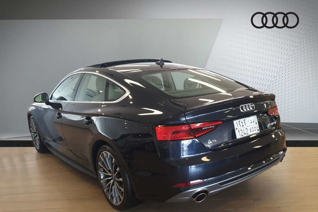 Audi A5 Sportback 2 0 I4 140 A7 2017 Pre Owned Audi