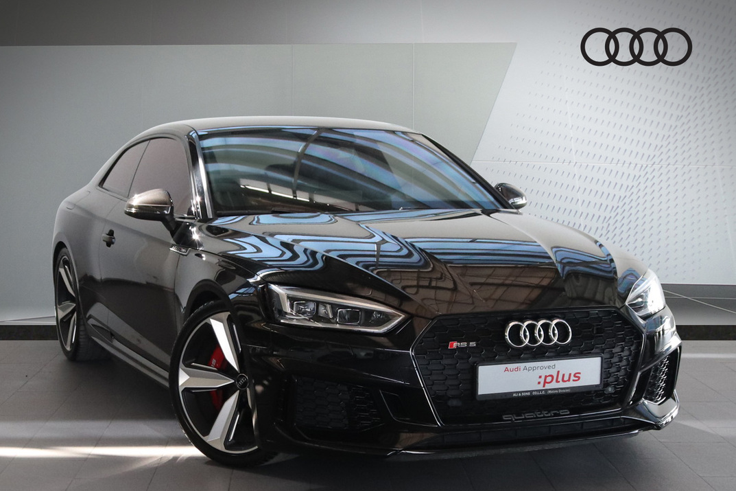 Audi RS5 quattro